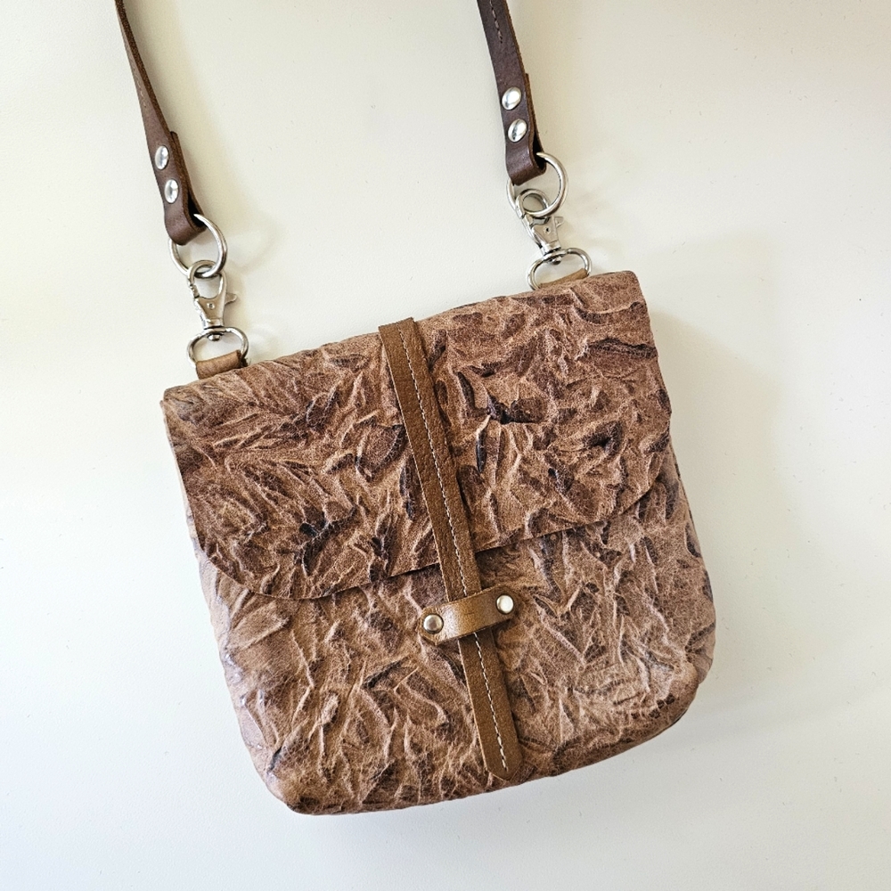 Altai Custom Handmade Leather Crossbody Bag Purse NWT